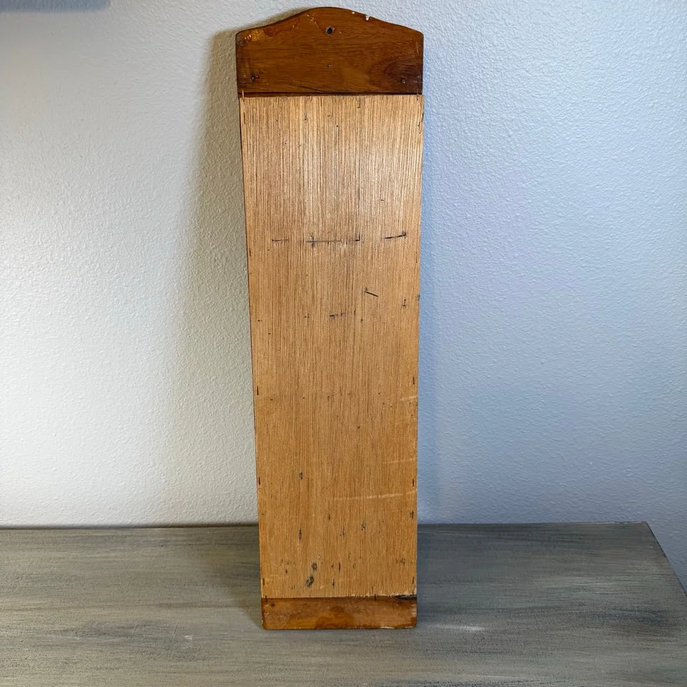 vintage wooden wall-mounted mail organizer and key holder - Picture 7 of 8